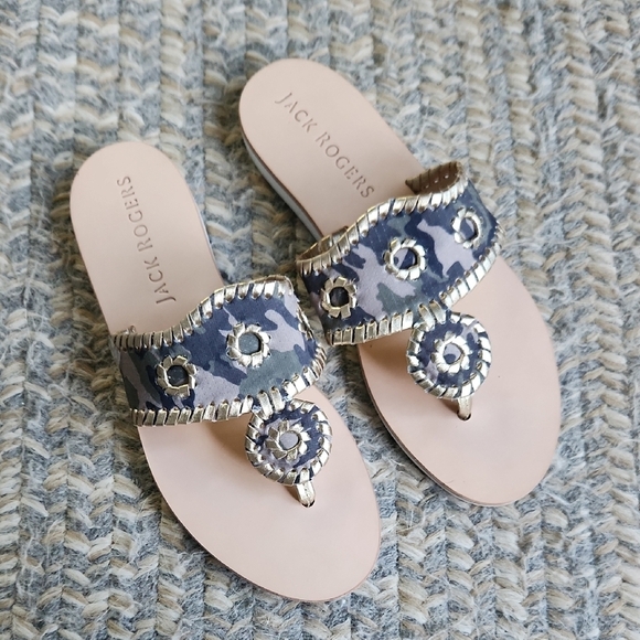 Camo Embellished‎ Sandals - Black and White - Picture 2 of 6